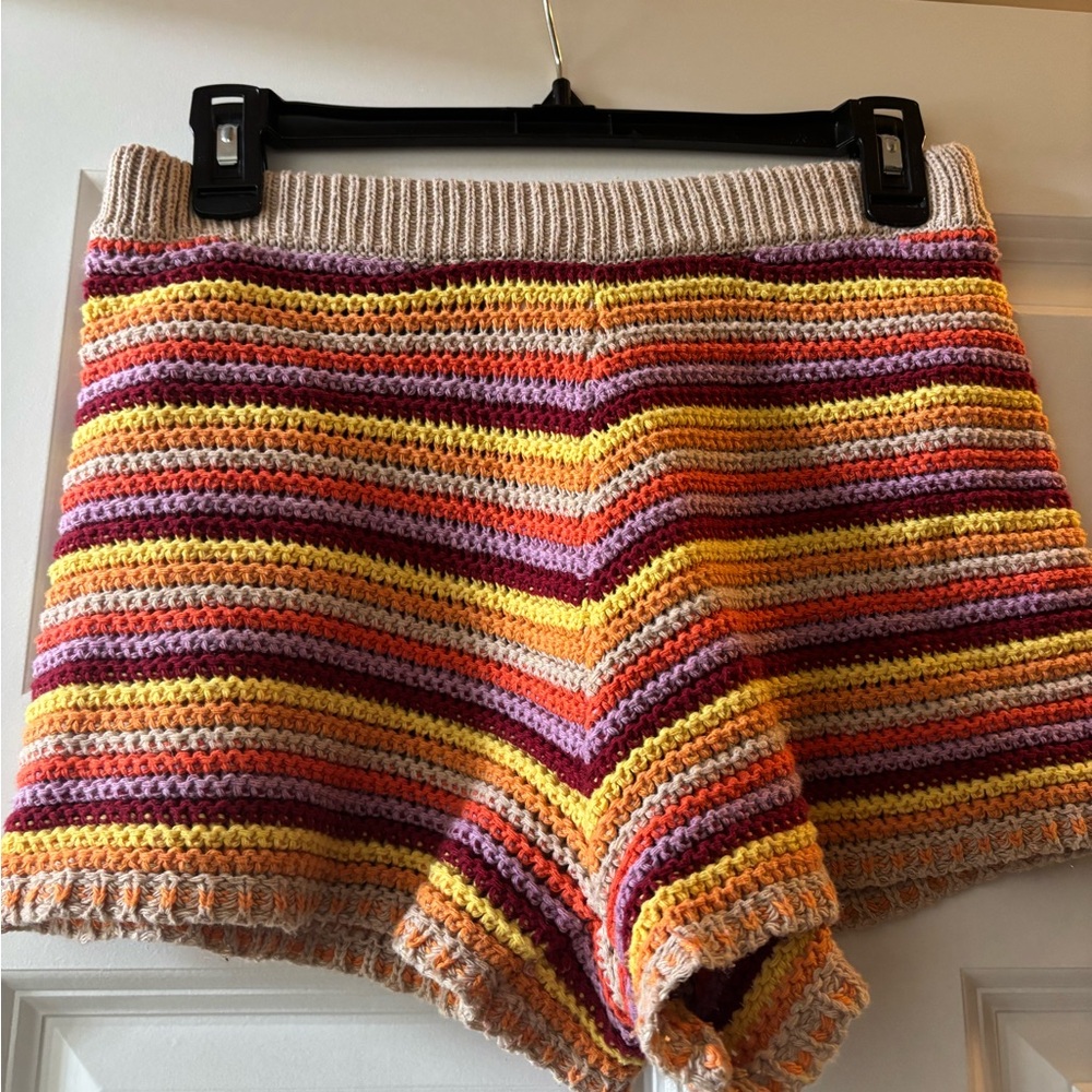 YLLW the label Striped Multicolor Knit Women's Shorts